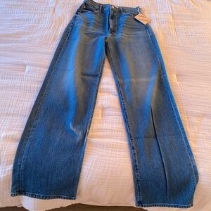 NEW with tags - Mother Straight Leg Jeans - Size 27